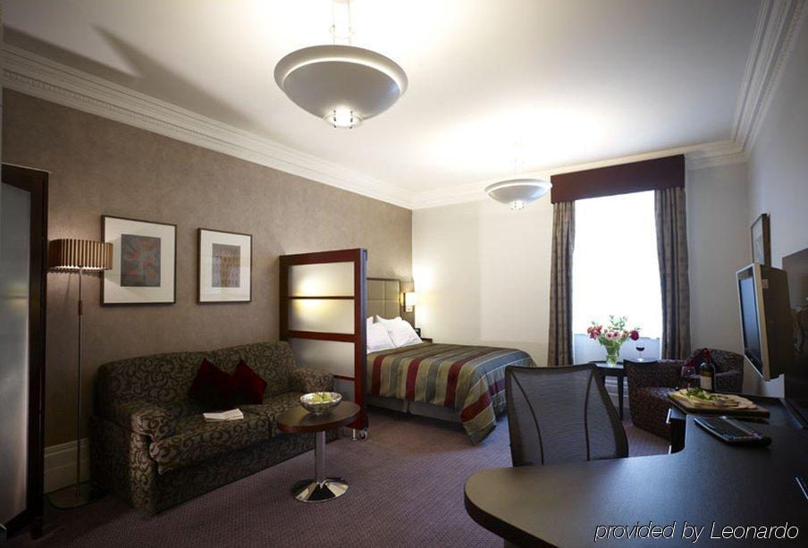 더 그랜드 엣 트라팔가르 스퀘어 호텔 런던 객실 사진